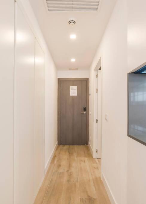 New Apt In The Heart Of Madryt Zewnętrze zdjęcie