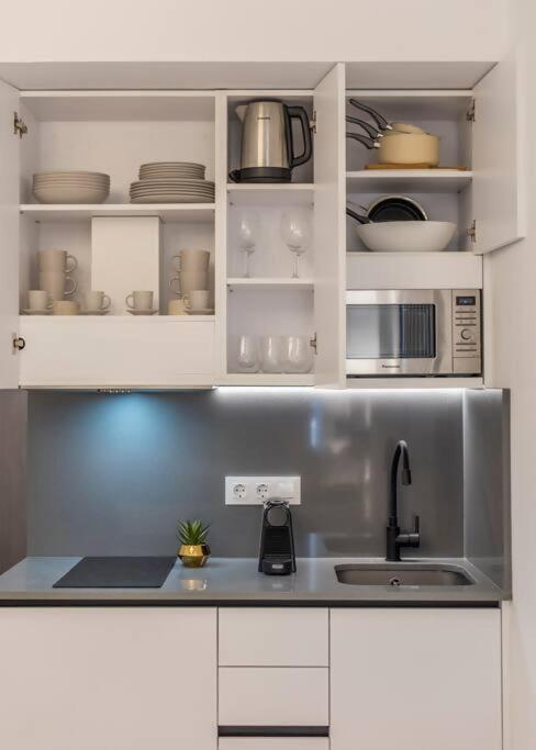 New Apt In The Heart Of Madryt Zewnętrze zdjęcie