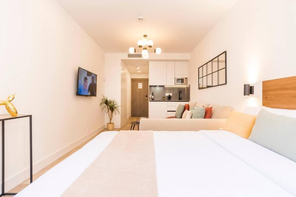 New Apt In The Heart Of Madryt Zewnętrze zdjęcie