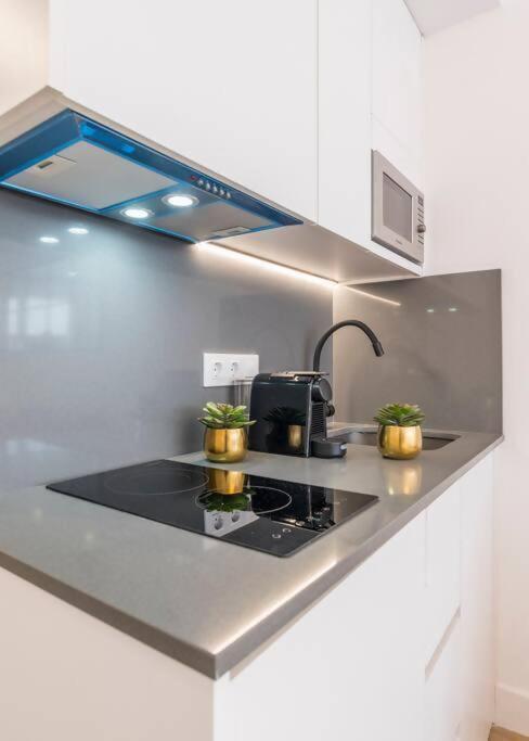 New Apt In The Heart Of Madryt Zewnętrze zdjęcie