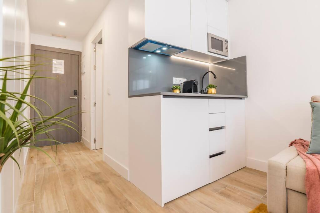 New Apt In The Heart Of Madryt Zewnętrze zdjęcie